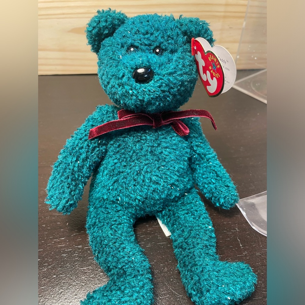 2001 Holiday Teddy, Ty Beanie Baby // 3/$38